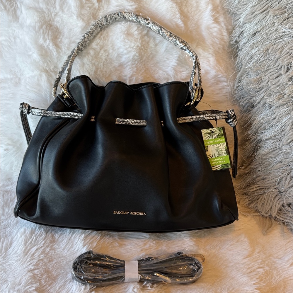 NWT Badgley Mischka Black Shoulder Bag